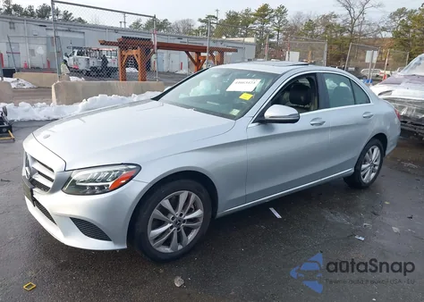 2019 Mercedes-Benz C 300 4Matic из США, поврежденный, VIN WDDWF8EB6KR516241